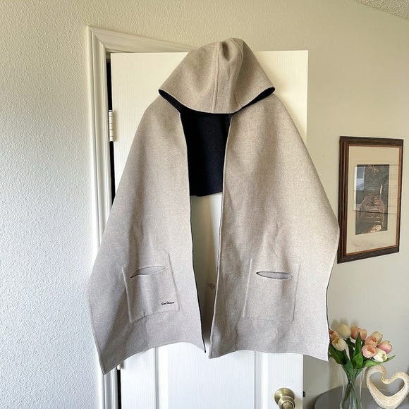 Loro Piana Dom Pérignon Hooded Scarf Wool Cashmere Beige Gray One Size EUC - Picture 1 of 7